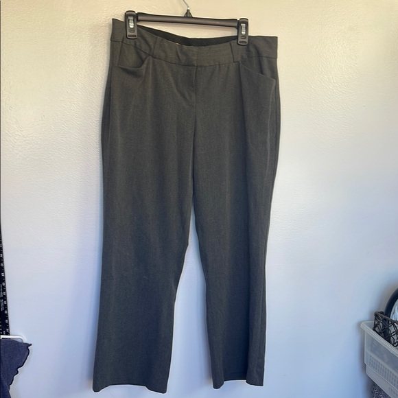 Womens Express grey pants with pockets slacks dress pants - Picture 6 of 17